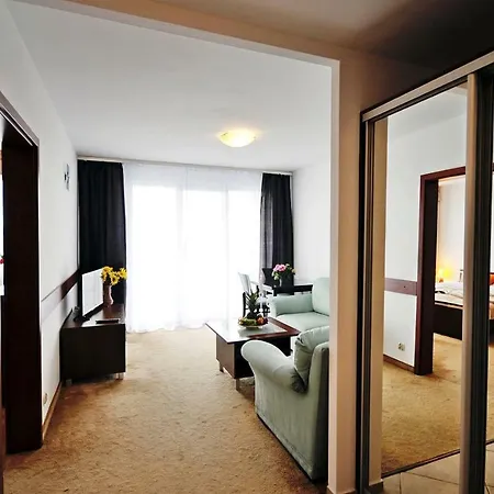 公寓 Apartament Parseta 606 科沃布热格