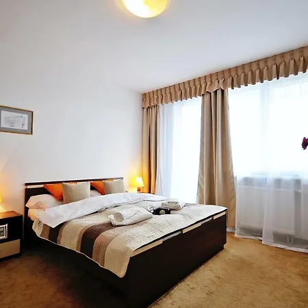 公寓 Apartament Parseta 606 *