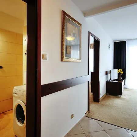 Apartament Parseta 606 *